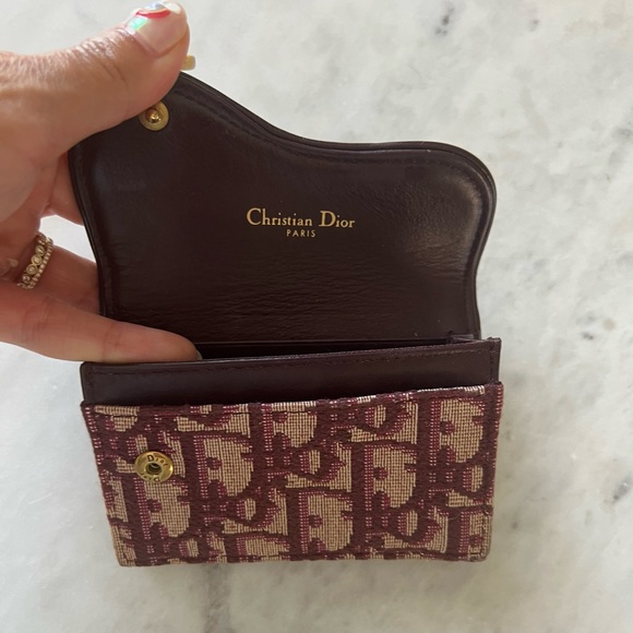 ❌SOLD❌ AUTHENTIC DIOR RED OBLIQUE SADDLE FLAP CARD HOLDER - Picture 2 of 10